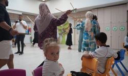 Çocuklar seyretti, velileri oynadı
