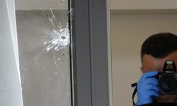 Göğsünden tabancayla vuruldu
