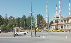 Meydan'da ki taksi durağına çözüm bekleniyor