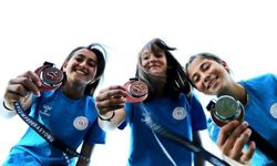 Sivas'a atletizmde 3 isimden madalya