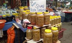Sivas pezik turşusu artık 4 mevsim satışta