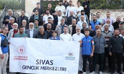 Sivas'ta 15 Temmuz için sabah namazında buluştular