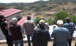 Sivas'ta 15 yıldır mezarlara yaklaşamıyorlar