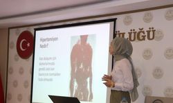 Sivas'ta sağlıkçılar, müftülük personelini bilgilendirdi