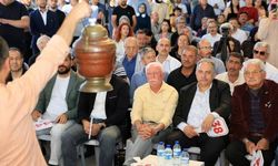 Antika pazarında müzayede heyecanı