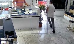 Fotoğraf bahane, hırsızlık derdinde