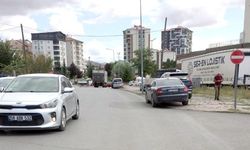 Kaldırımlar kimlere ait olduğu bilinmiyor mu
