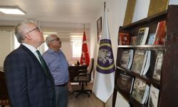 Sivas Hizmet Vakfı yeni ofisinde