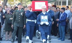 Trafik kurbanı teğmen toprağa verildi
