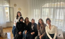 Sivas'ta yurt öğrencilerinden yaşlı ziyareti