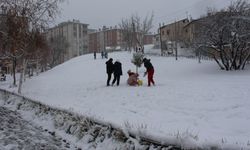 Okullar yarın da tatil