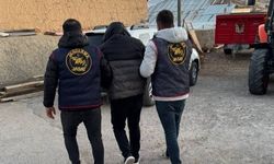 Sivas'ta yaşlı kadını dolandırmak istedi