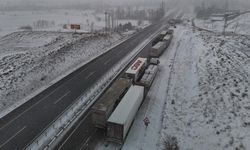 Sivas'ta zincirleme trafik kazası