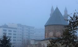 Sivas'ı sis adeta yuttu