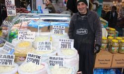 Sivas peynirleri ön planda