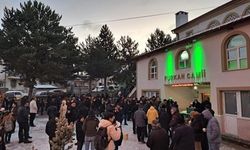 Sivas'ta sabah namazında Furkan Caminde buluştular