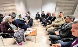 Yılbaşı Gecesi Huzurevindeki Yaşlılara Ziyaret