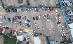 Yurtlarına Dönmek için Oto Pazarlarını Doldurdular