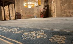 Divriği Ulu Cami'de Sivas değil Demirci halısı