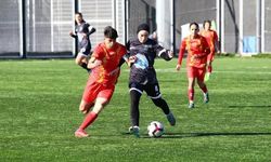 Kayseri Kadın FK lige Sakarya'da nokta koyacak