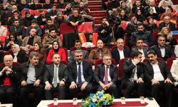 Sivas AK Parti gençlikte devir teslim