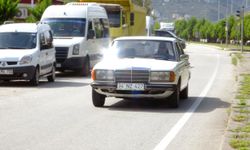 Kemal Sunal'ın filmlerinde de kullandığı Mercedes arabayı satışa çıkardı