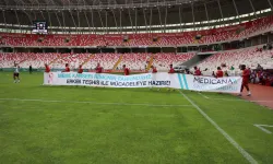 Sivasspor ve Medicana'dan Meme Kanseri Ayı Farkındalık Pankartı