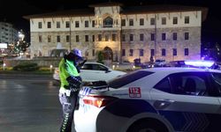 Sivas Polisinden Uyuşturucuya Geçit Yok
