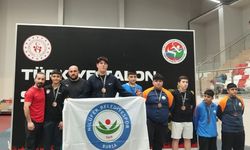Sivas'a Atletizmde Madalyalar Geldi