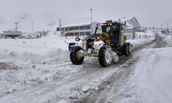 Kar Sivas'ta 33 Köy Yolunu Ulaşıma Kapadı