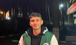 Eşine Bıçak Çekti Diye Öldürmüş