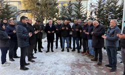 Vali Şimşek'ten Vefat Eden Öğretmenin Ailesine Taziye Ziyareti