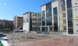 Sivas'ta Güneş Açtı Ama Soğuk Nefes Kesiyor