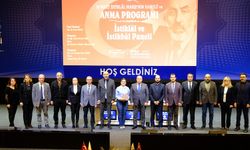 Sivas'ta İstiklâl ve İstikbâl Konuşuldu