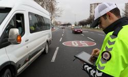 Sivas'ta Trafik Denetimleri: 407 Bin 569 TL Para Cezası Kesildi