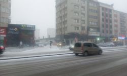 Sivas Mart Ayında Kara Teslim! Hava Sıcaklığı 20 Derece Birden Düştü