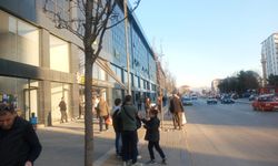 Eski Sanayi İş Merkezi Önündeki Durak Kaldırıldı