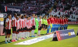 Sivasspor Göztepe Karşısında Öne Geçti