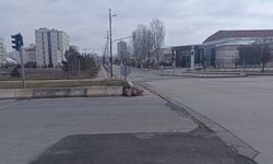 Kampüs alanı değil yarış pisti