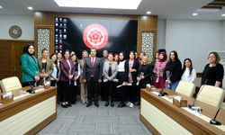 Sivas Rektör'ünden Kadın Buluşması