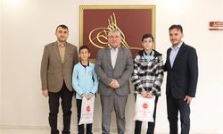 Sivaslı Hafızlardan İyilik Hareketi
