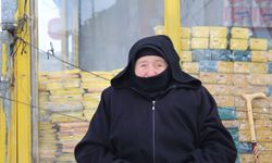 Sivas'ta El Emeğiyle Geçimini Sağlıyor