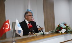 Adnan Yılmaz, SBTÜ'de Çanakkale Zaferi Konferansı Verdi