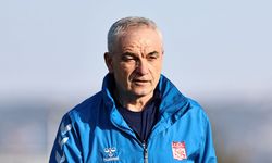 Sivasspor'un Yeni Teknik Adamı Rıza Hoca İlk İdmanına Çıktı