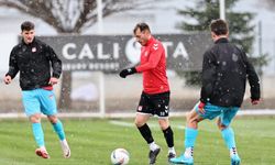 Sivasspor, U19 Takımıyla Antrenman Maçı Yaptı