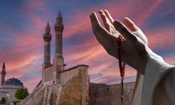 Sivas’ta Geleneksel Şemseddin Sivasi İlahileri ile Ramazan’a Veda