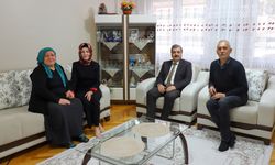 Rektör Kul'dan Şehit Ailesine Ziyaret