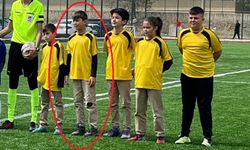 İlkokullar Arası 5X5 Futbol Turnuvasında yürek burkan sahne!