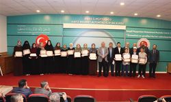 Sivas'ta hafızlar belgelerini aldı