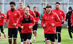 Sivasspor Süper Lig'de kalmak için çalışmalara başladı